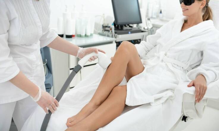 W jaki sposób depilacja laserowa może poprawić Twoją samoocenę?