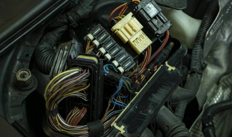 Jak chiptuning wpływa na osiągi i ekonomię paliwową pojazdu?