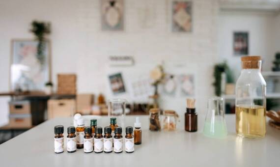 Jakie są kluczowe cechy, które czynią VINYL & LEATHER CONDITIONER 5L idealnym wyborem dla miłośników motoryzacji?