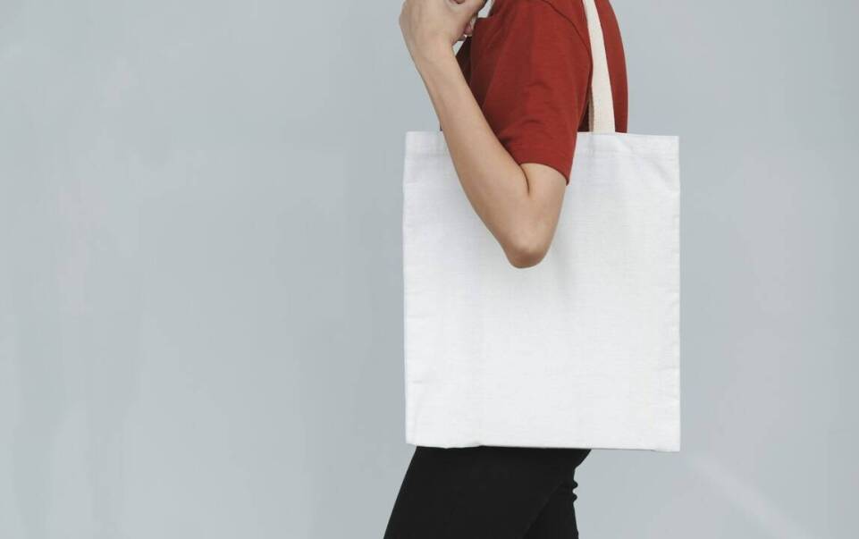 Nadruki na torbach a identyfikacja wizualna – praktyczne wskazówki