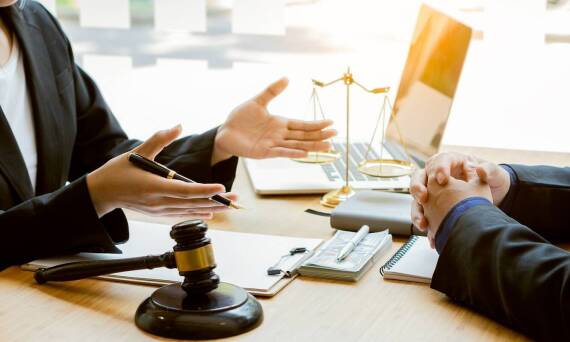 Znaczenie radcy prawnego w procesie mediacji dotyczącej kar umownych