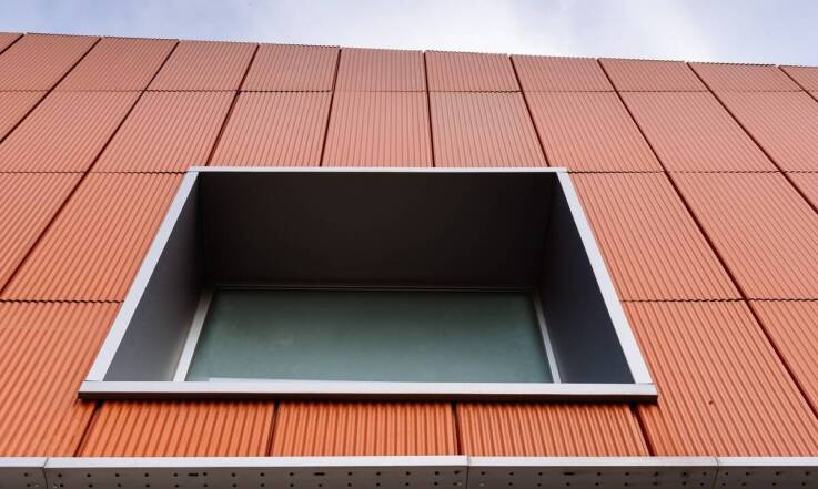 Elewacje budynków – jak nowoczesne materiały wpływają na estetykę?