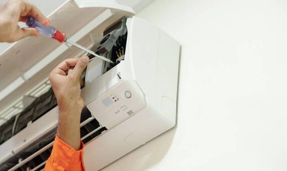 Jak montaż klimatyzacji wpływa na komfort mieszkańców?