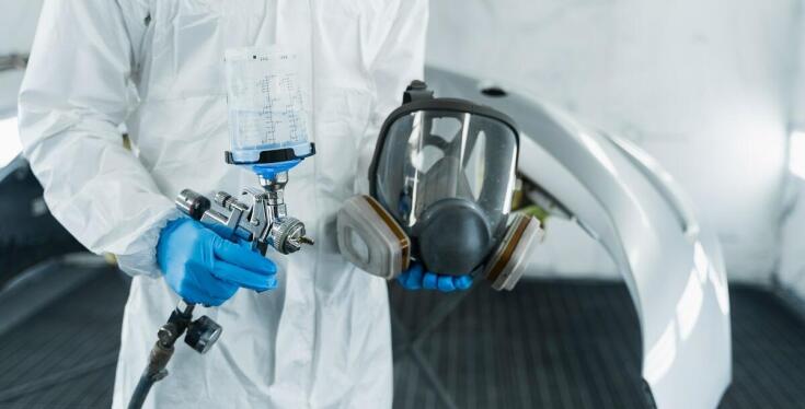 Rola lakierowania w procesie napraw powypadkowych – kluczowe korzyści