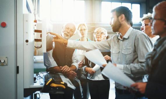 Jakie wyzwania czekają na początkujących mechaników morskich?