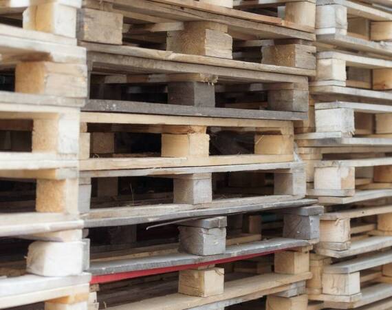 Różnorodność oferty europalet i jej znaczenie dla klienta