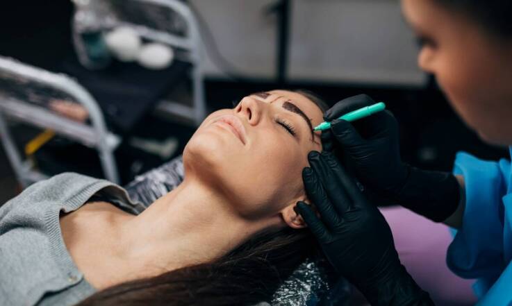 Makijaż permanentny brwi a indywidualne podejście do klienta w Stęszewie