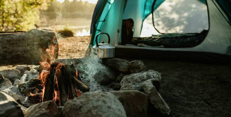 Noclegi na pustyni: jak wybrać najlepsze miejsce na Bliskim Wschodzie?