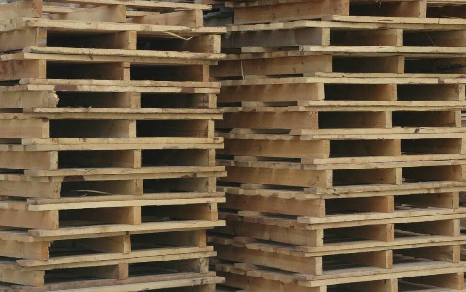 Znaczenie recyklingu w branży paletowej