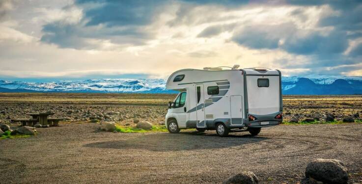 Wynajem samochodów z centralnym zamkiem i elektrycznymi szybami we Wrocławiu