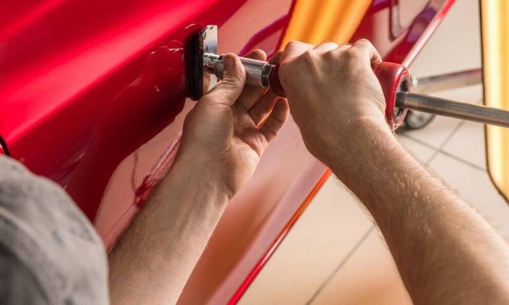 Jak usuwanie wgnieceń bez lakierowania wpływa na estetykę pojazdu?