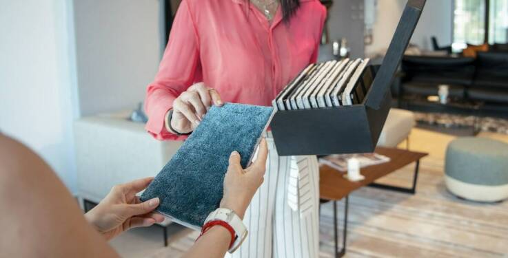 Wpływ materiałów na jakość mebli do gabinetów lekarskich – co wybrać?