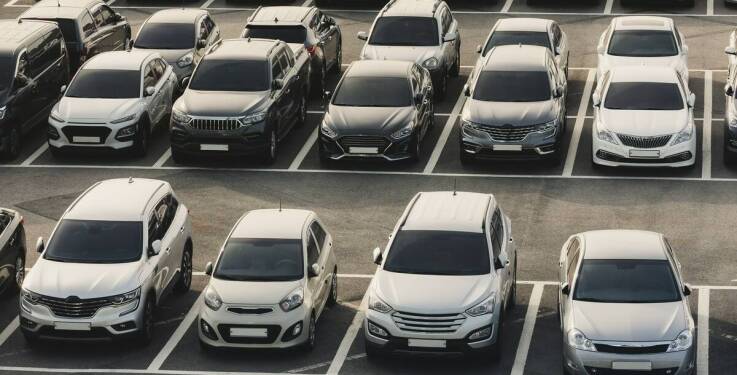 Koszty korzystania z usług na parkingu strzeżonym