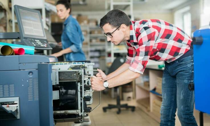 Serwis drukarek z dojazdem – zalety i korzyści dla firm