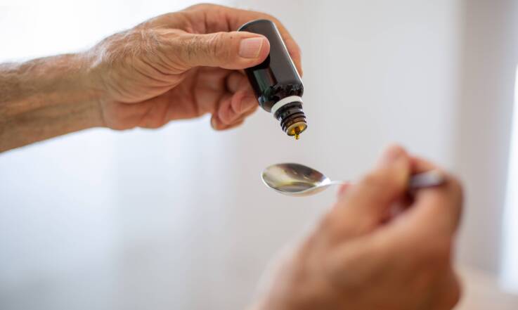 Jaki olejek do inhalacji na katar u dorosłego i u dziecka sprawdzi się najlepiej?