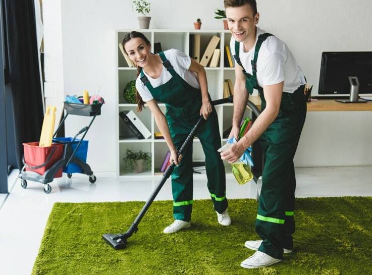 Czyszczenie korytarzy budynków mieszkalnych: jakie są najważniejsze zasady?