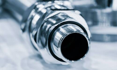 Zastosowanie elementów złącznych nierdzewnych w przemyśle energetycznym