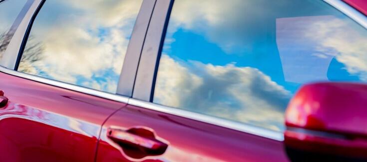 Ochrona szyb samochodowych – dlaczego warto zainwestować?