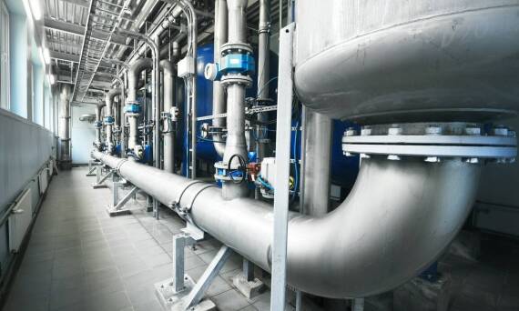 Przyczepy do przewozu wody pitnej – kluczowe aspekty bezpieczeństwa