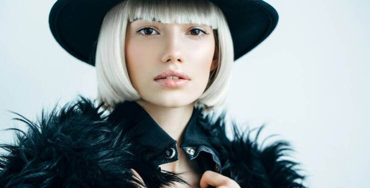 Elegancja i wygoda: berety damskie wełniane w codziennych stylizacjach