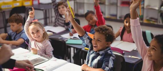 Wpływ interaktywnych narzędzi na przyswajanie słownictwa podczas kursów francuskiego online