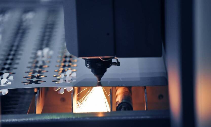 Wpływ cięcia laserowego na efektywność produkcji konstrukcji stalowych