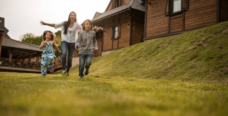 Wakacje dla aktywnych rodzin: noclegi z dostępem do fitnessu