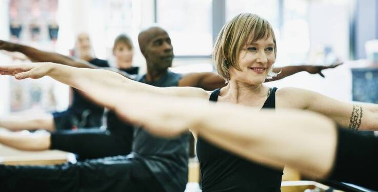 Dlaczego pilates jest idealnym uzupełnieniem treningów sportowych?