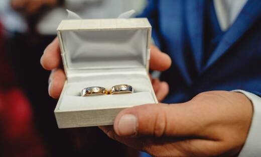 Pierścionek męski złoty jako wyraz osobistego stylu