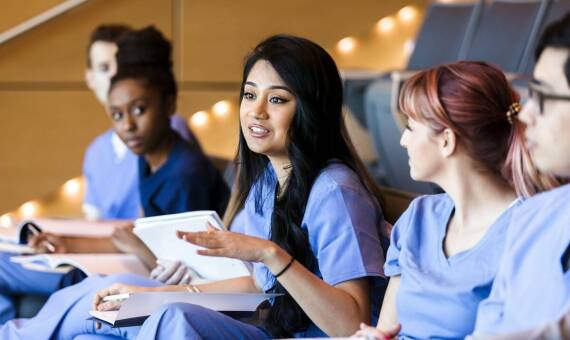 Skuteczne techniki nauczania w szkoleniach z pierwszej pomocy