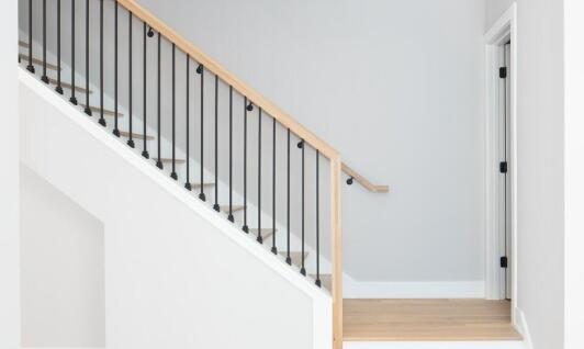 Dlaczego warto zlecić prace wykończeniowe specjalistom?