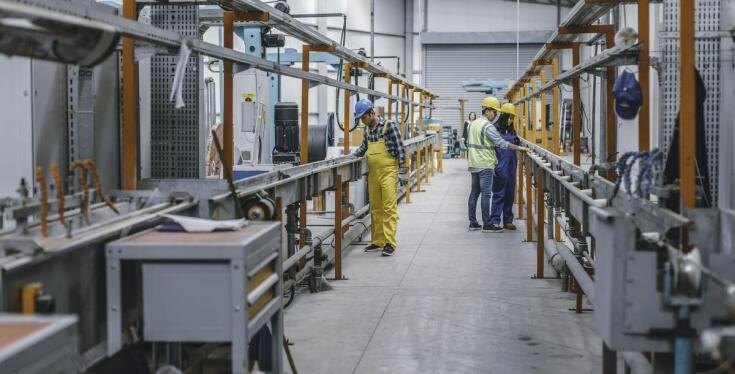 Jakie są perspektywy zawodowe po ukończeniu Technikum Hermes?