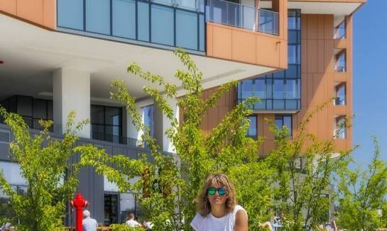 Jakie udogodnienia są dostępne dla gości podróżujących z czworonogami?