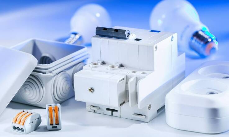 Wyłączniki nadprądowe a bezpieczeństwo domowych instalacji elektrycznych