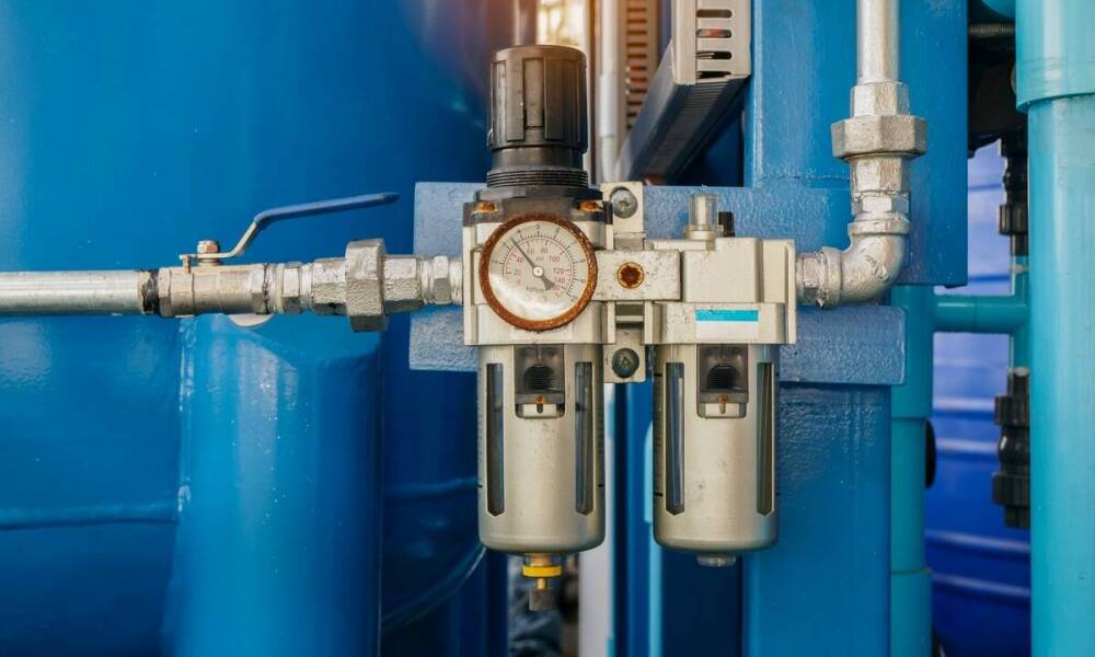 Rola kompresorów w zasilaniu narzędzi pneumatycznych: co warto wiedzieć?