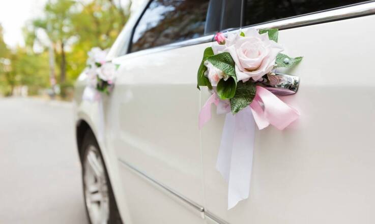 Wynajem auta z dostawą pod wskazany adres – idealne rozwiązanie na dzień ślubu