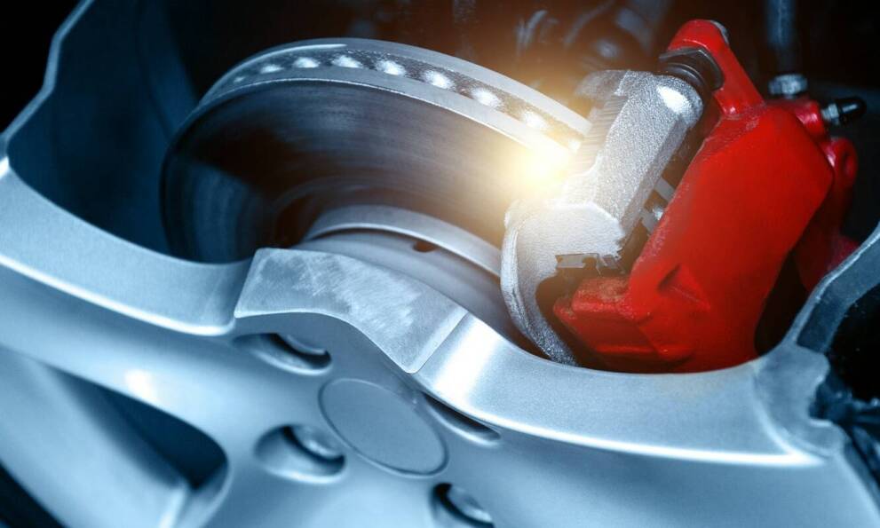 Gwarancje rozruchowe na zregenerowane zaciski hamulcowe – co warto wiedzieć?