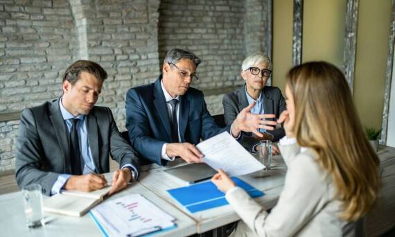 Najlepsze praktyki w rekrutacji pracowników fizycznych przez agencje pracy