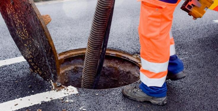 Jak przepychanie rur metodą WUKO chroni przed zalaniem?