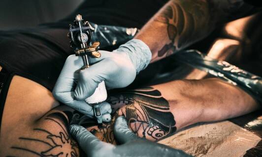 Tatuaż jako forma sztuki – historia i ewolucja