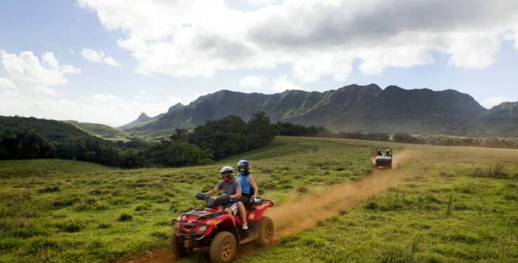 Off-road jako pomysł na prezent - dlaczego warto wybrać ekstremalną jazdę?