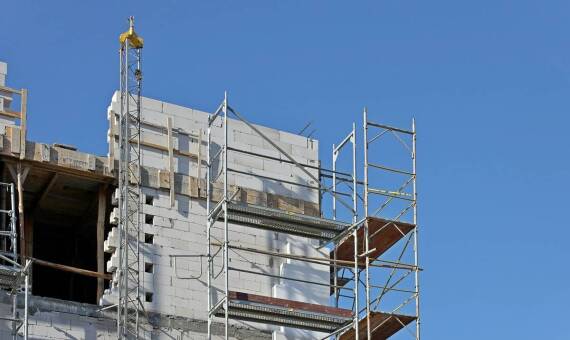 Jak termomodernizacja budynków wspiera efektywność pomp ciepła?