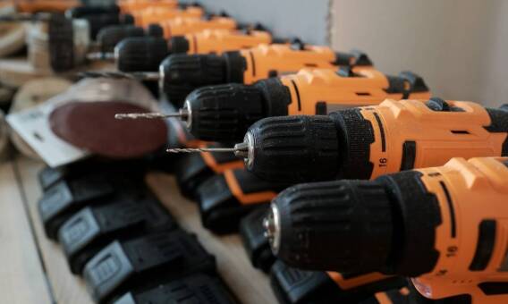 Jakie czynniki wpływają na długowieczność akumulatorów AGM?