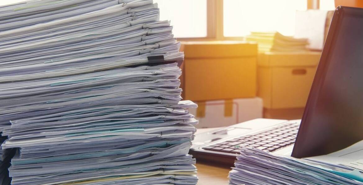 Jak uniknąć błędów przy składaniu ofert przetargowych?