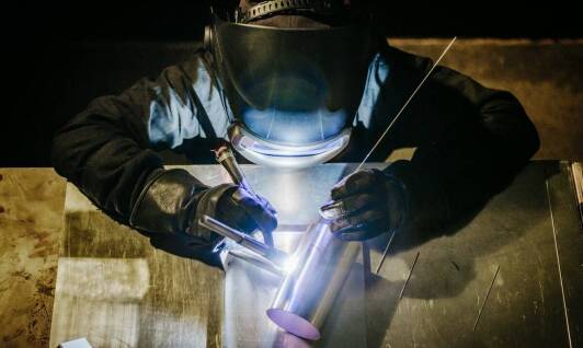 Zastosowanie metody TIG-141 w projektach designerskich z wykorzystaniem stali nierdzewnej