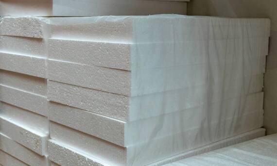 Zastosowanie komponentów formowanych metodą wytryskową w izolacji termicznej