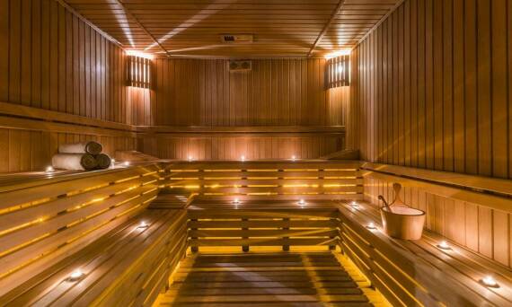 Jakie zalety oferują sauny na wymiar od producenta z Warszawy?