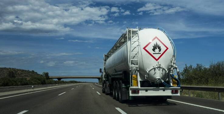 Jakie technologie wspierają transport ponadnormatywny między Polską a Węgrami?