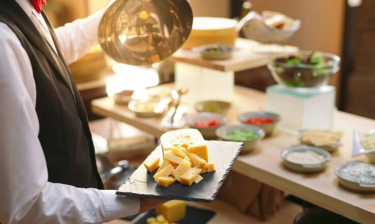 Organizacja imprez okolicznościowych w eleganckiej restauracji na imprezę