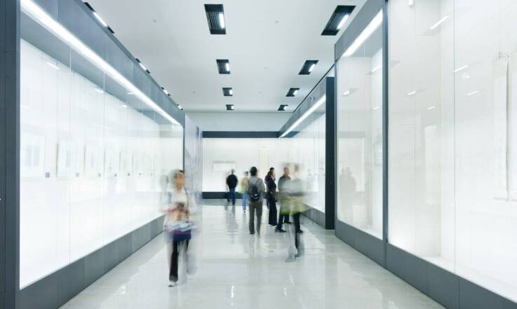 Jak nowoczesne technologie wpływają na atrakcyjność stoisk targowych?